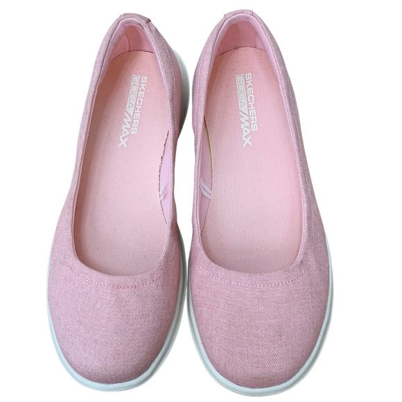 Skechers GogaMax Shoes Womens 7 Pink White Slip On Casual Comfort Walking - Picture 1 of 8